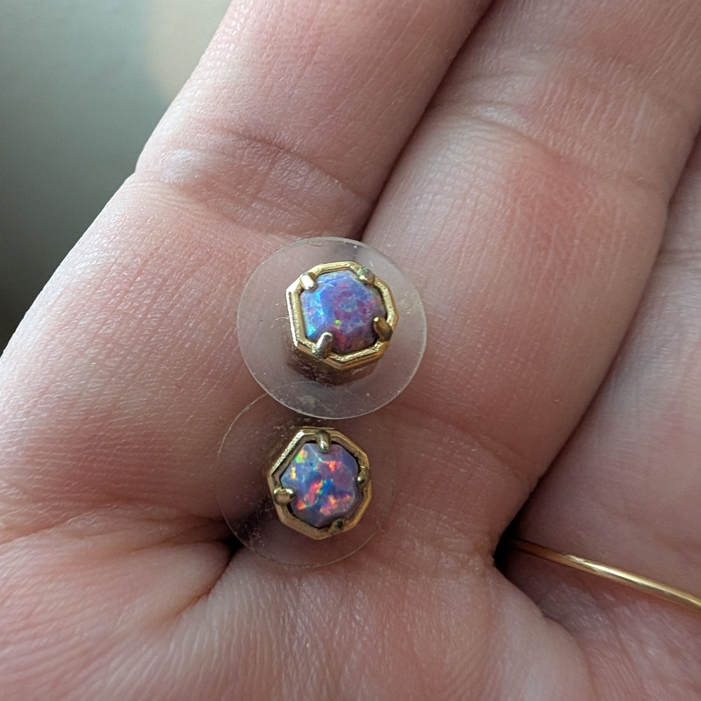 Kendra Scott Gold Earrings with Iridescent Opal